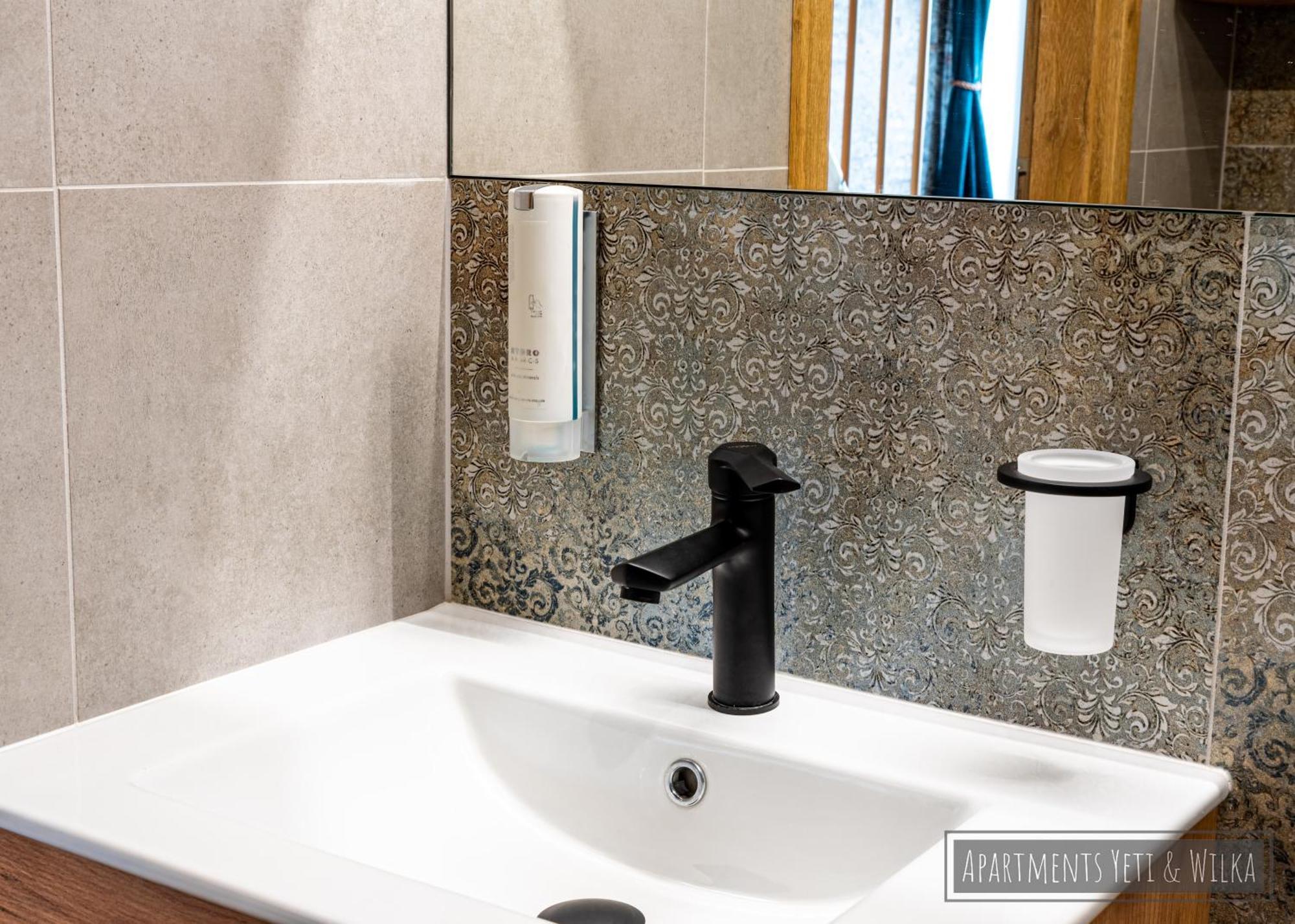 Apartamenty Yeti & Wilka W Centrum Chorzowa: Wilk מראה חיצוני תמונה